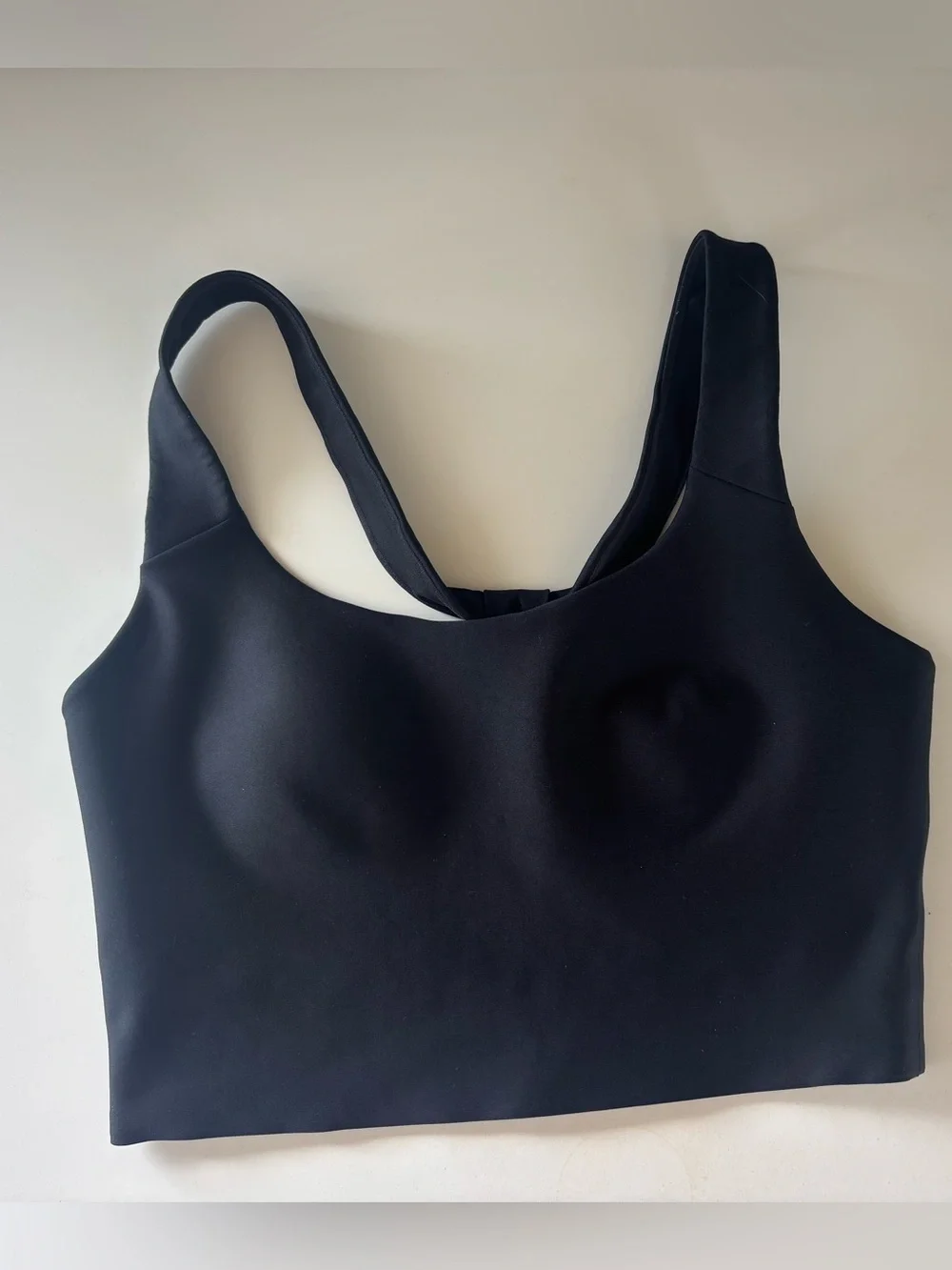 ALO Yoga Airlift Sleek Bra Tank - Black